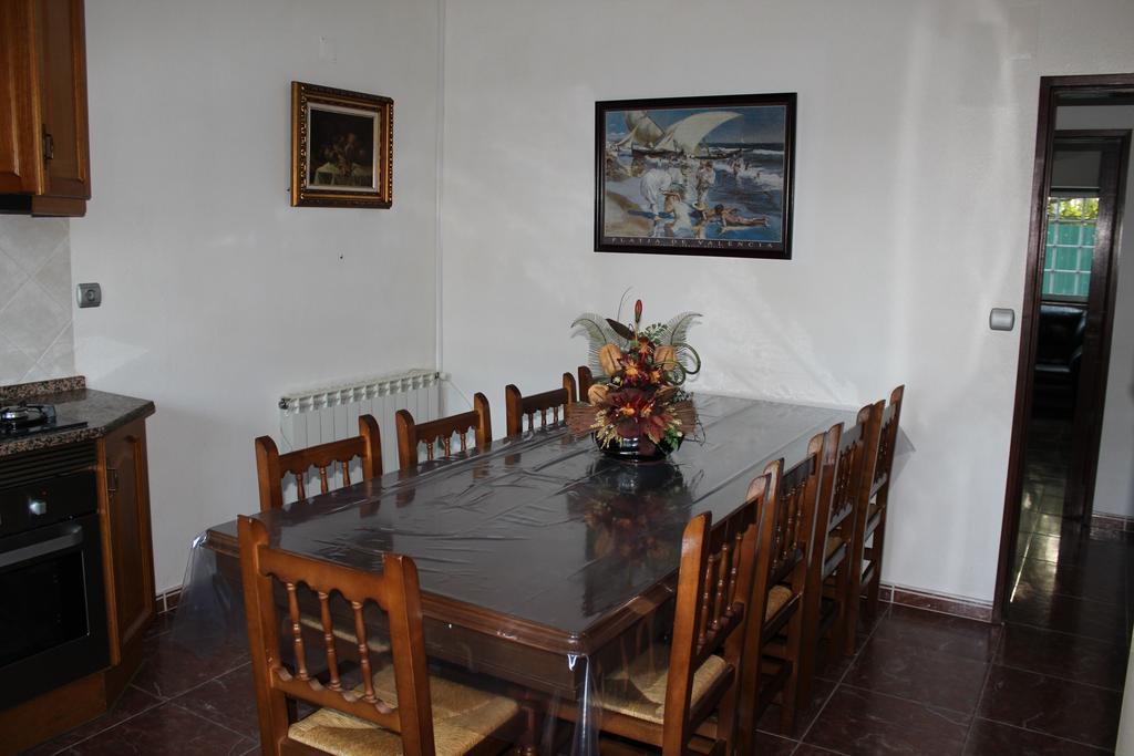 Hostel Casa Lucas Charneca  Luaran gambar