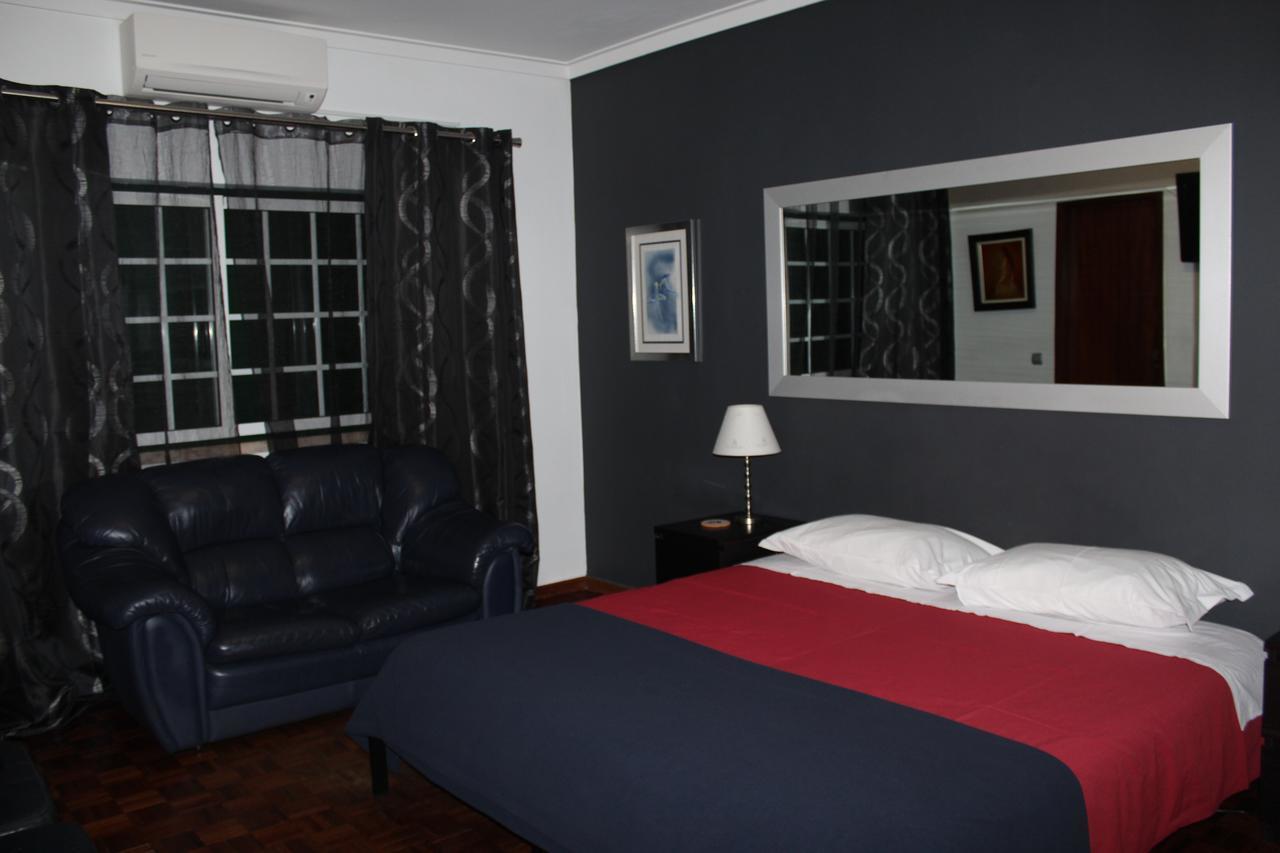 Hostel Casa Lucas Charneca  Luaran gambar