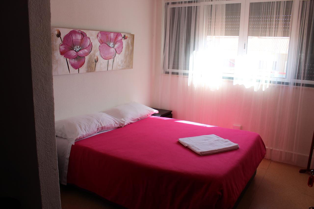Hostel Casa Lucas Charneca  Luaran gambar